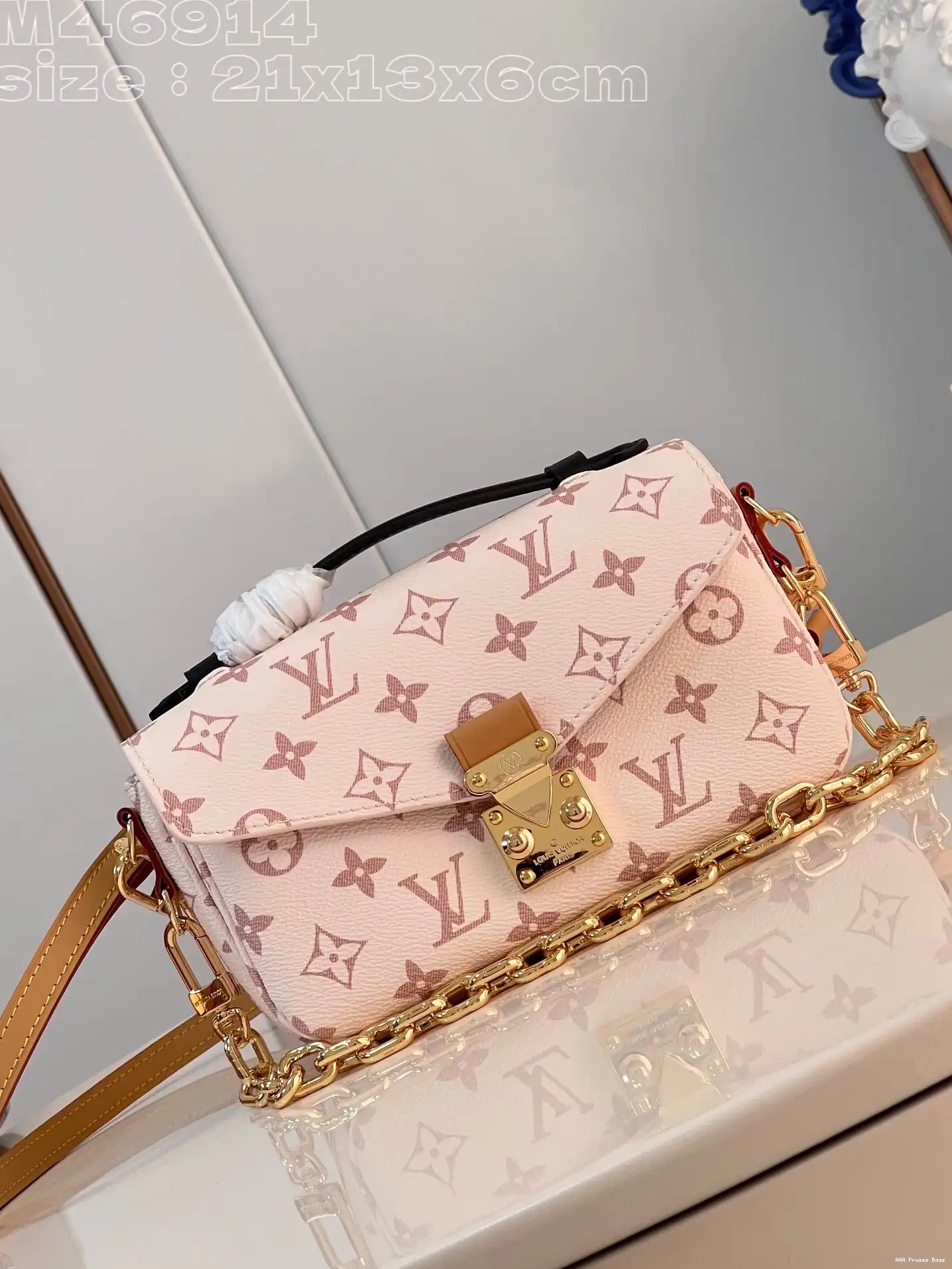 AAA Replica Ru VUITTON POCHETTE LOUIS WEST METIS EAST 0519